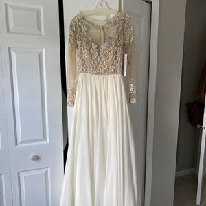 Hayley Paige Pascal Wedding Dress